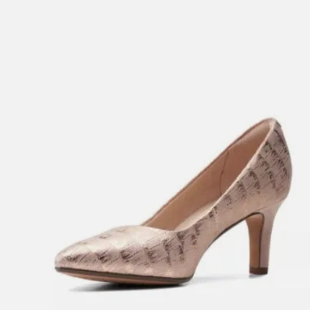 Clarks Illena Tulip Dusty Rose Size 8 Wide